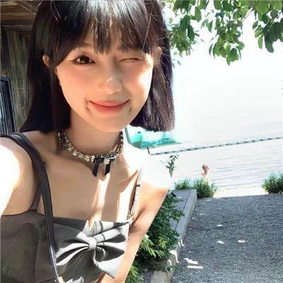 安妮的一千日封面